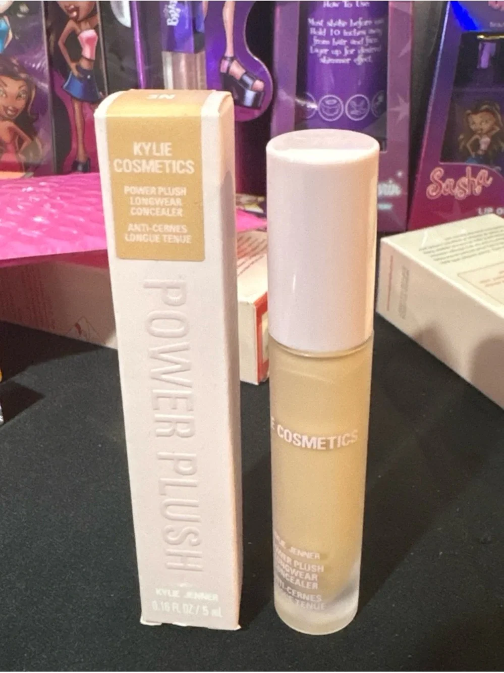 Kylie Cosmetics Power Plush Longwear Concealer - Light Beige 3N